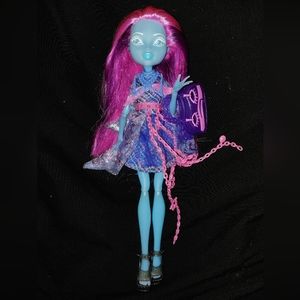Mattel Monster High Haunted Kiyomi Haunterfly Doll